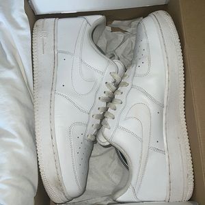 Mens Air Force 1’s